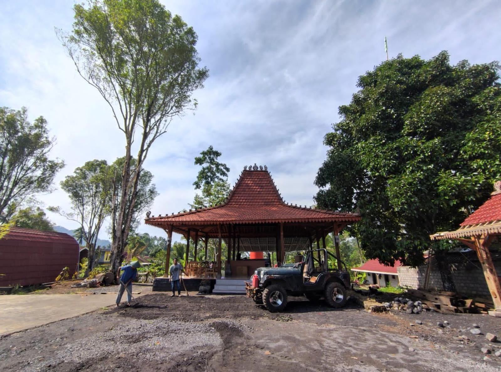 Indah Damai *