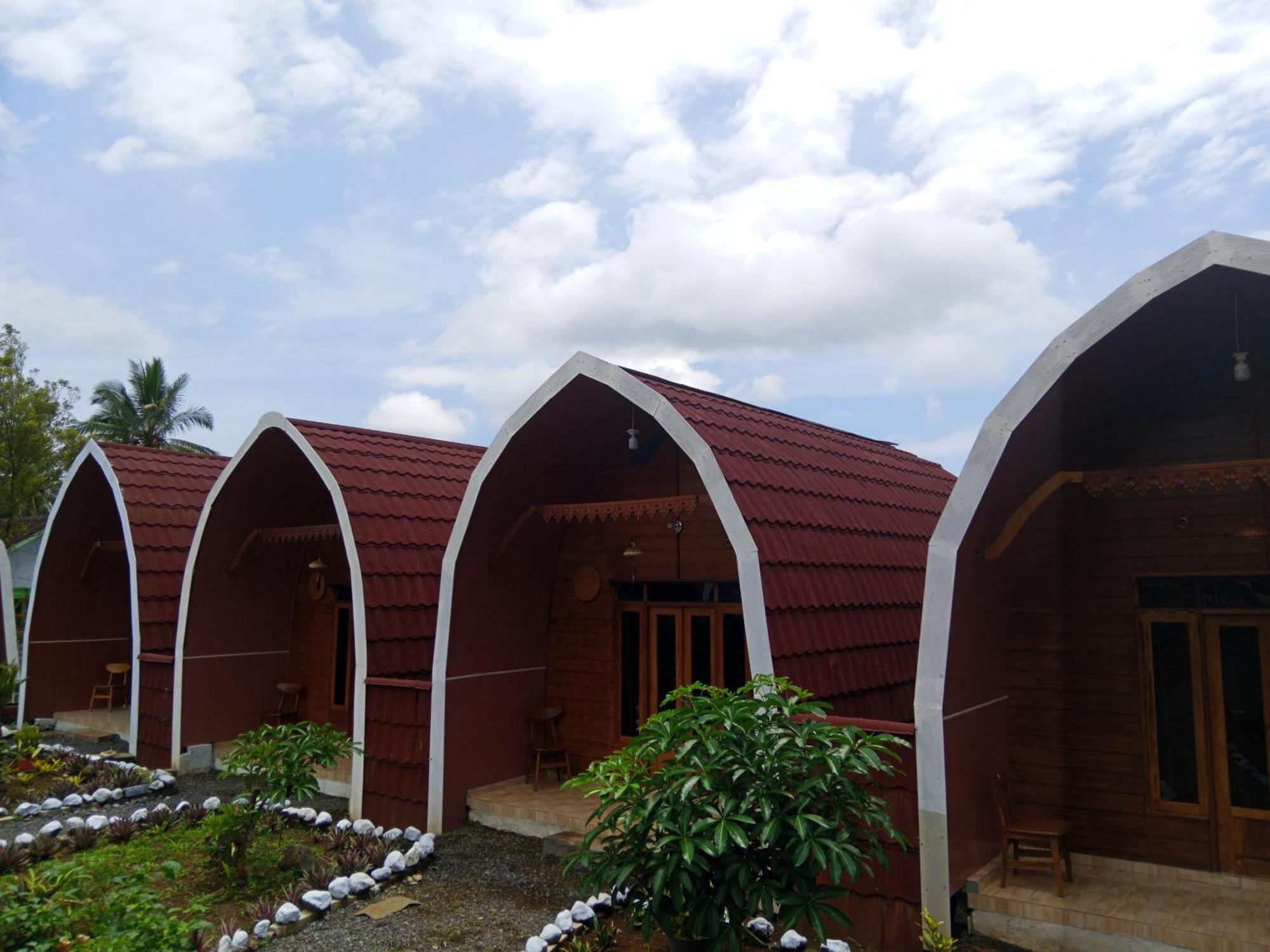 Villa Indah Damai