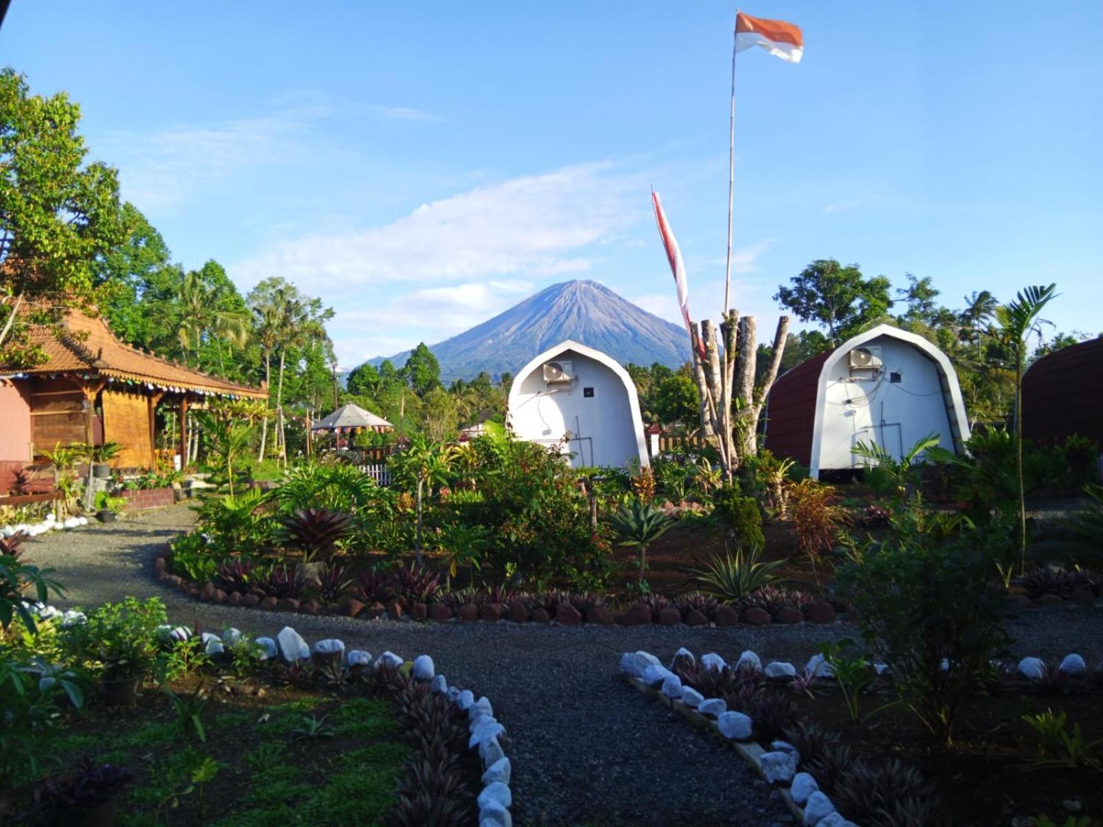 Villa Indah Damai *